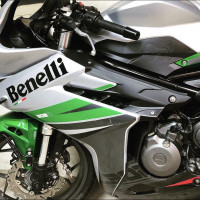 Green Benelli 302R