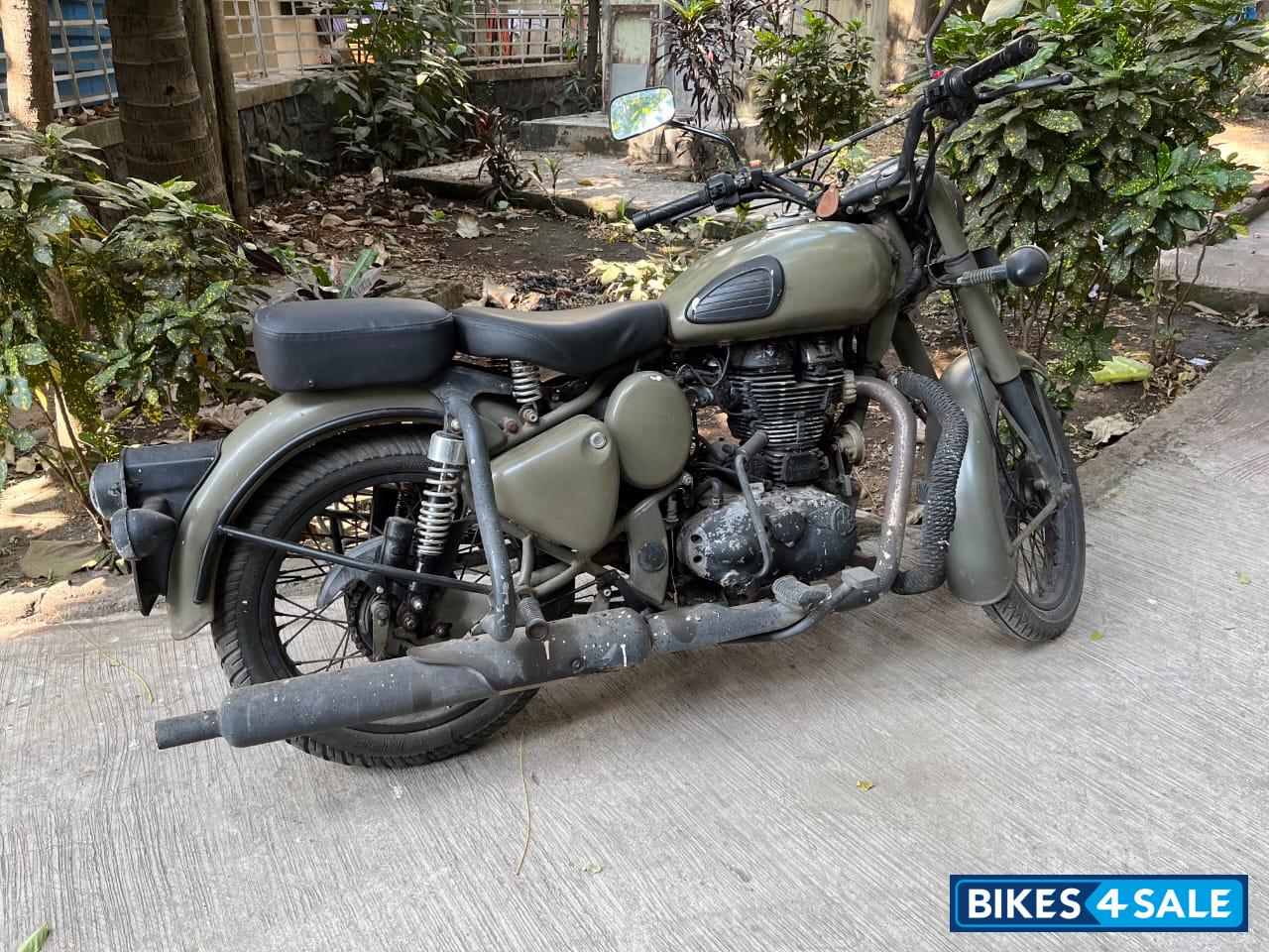 Royal Enfield Classic Desert Storm Royal Enfield Classic Desert Storm