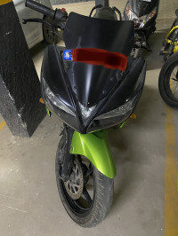 Black And Green Yamaha Fazer