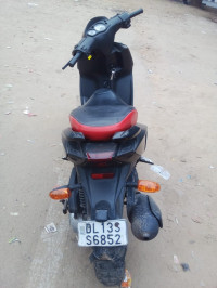 Black Aprilia SR 150