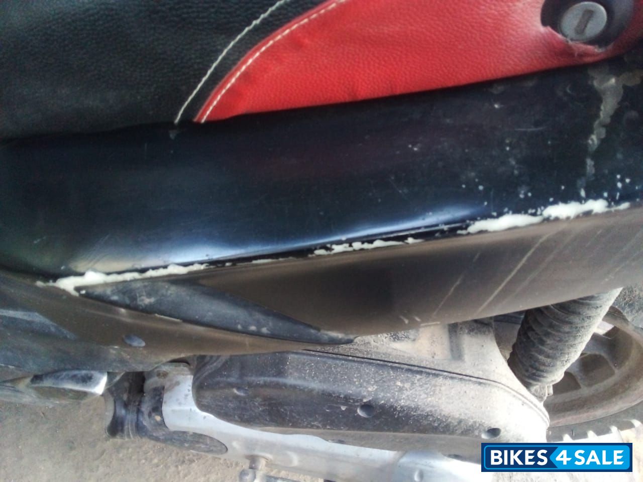 Black Aprilia SR 150