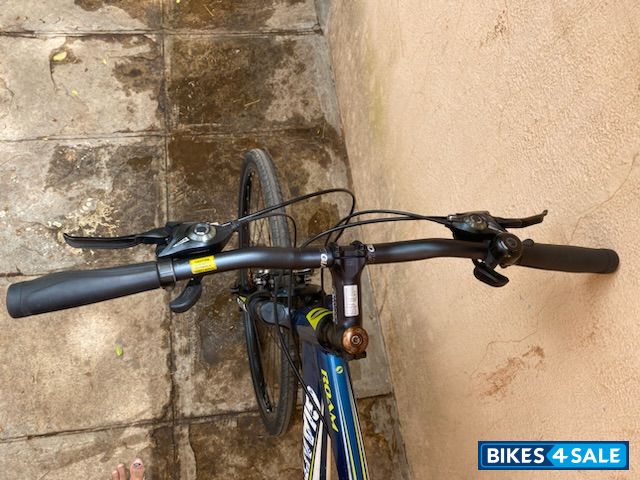 Bicycle Giant roam 3 Large size Bicycle Giant roam 3 Large size