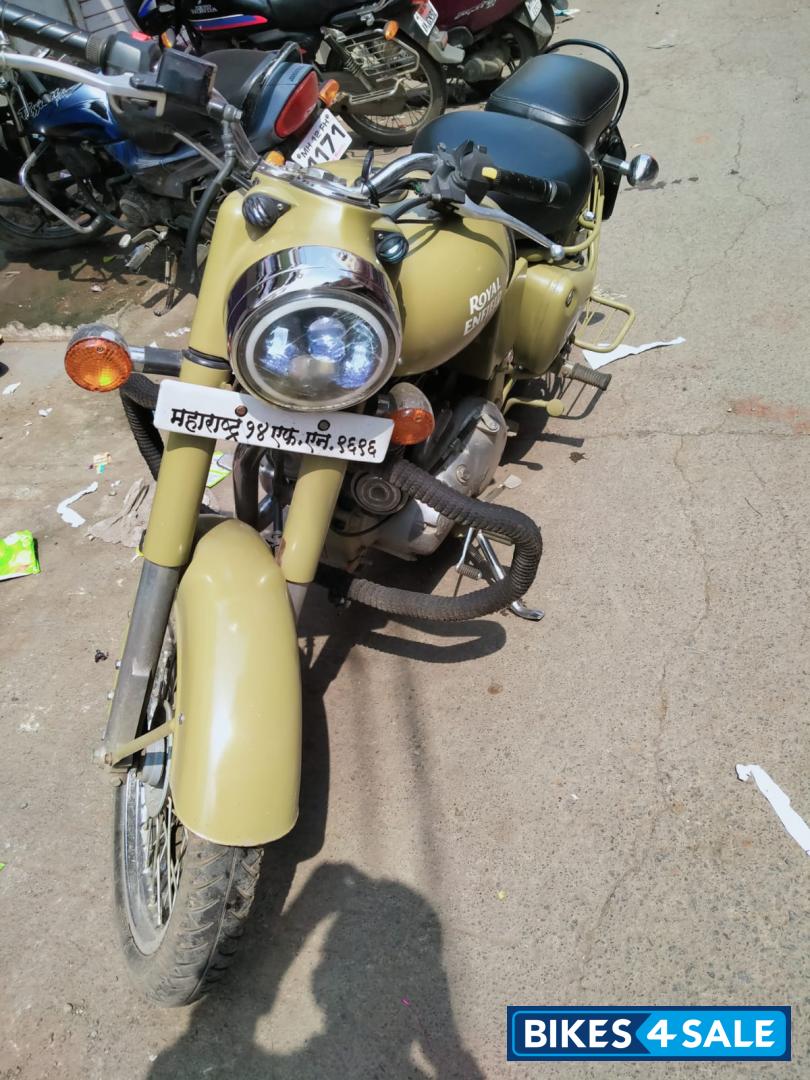 Royal Enfield Classic Desert Storm