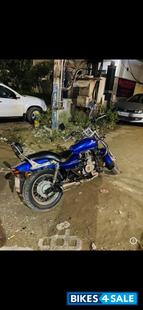Bajaj Avenger Street 220