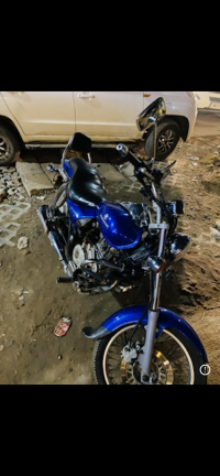 Bajaj Avenger Street 220