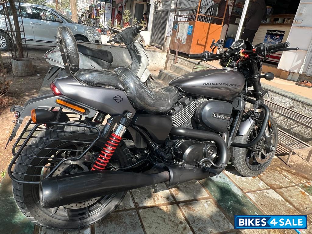 Silver Harley Davidson Street Rod