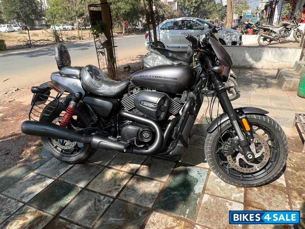 Silver Harley Davidson Street Rod