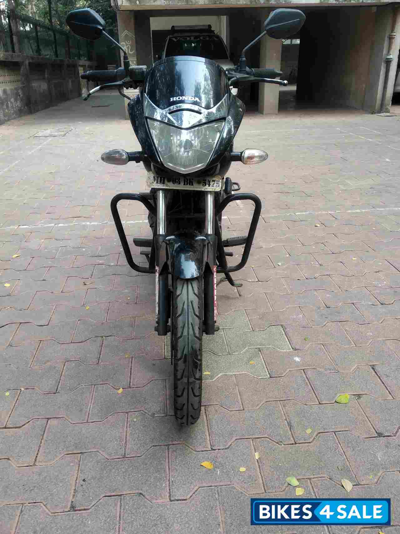 Black Honda CB Unicorn