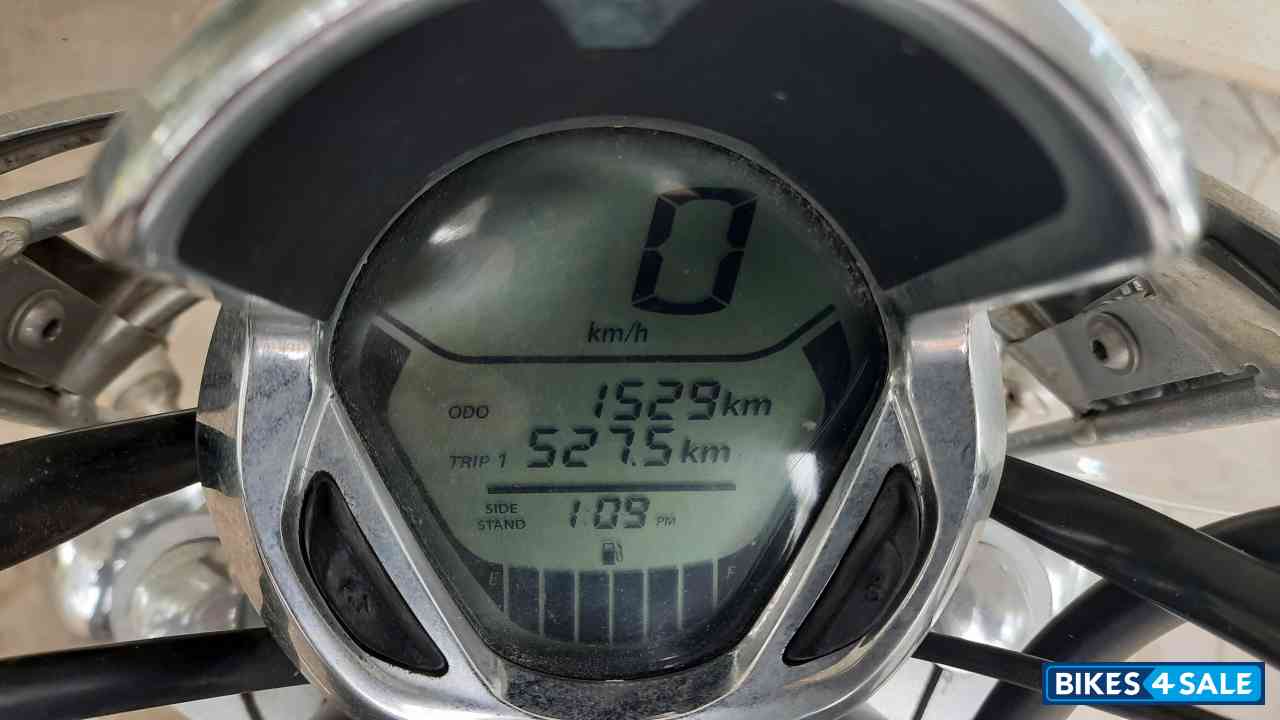 Bajaj Avenger Cruise 220 BS6 Bajaj Avenger Cruise 220 BS6