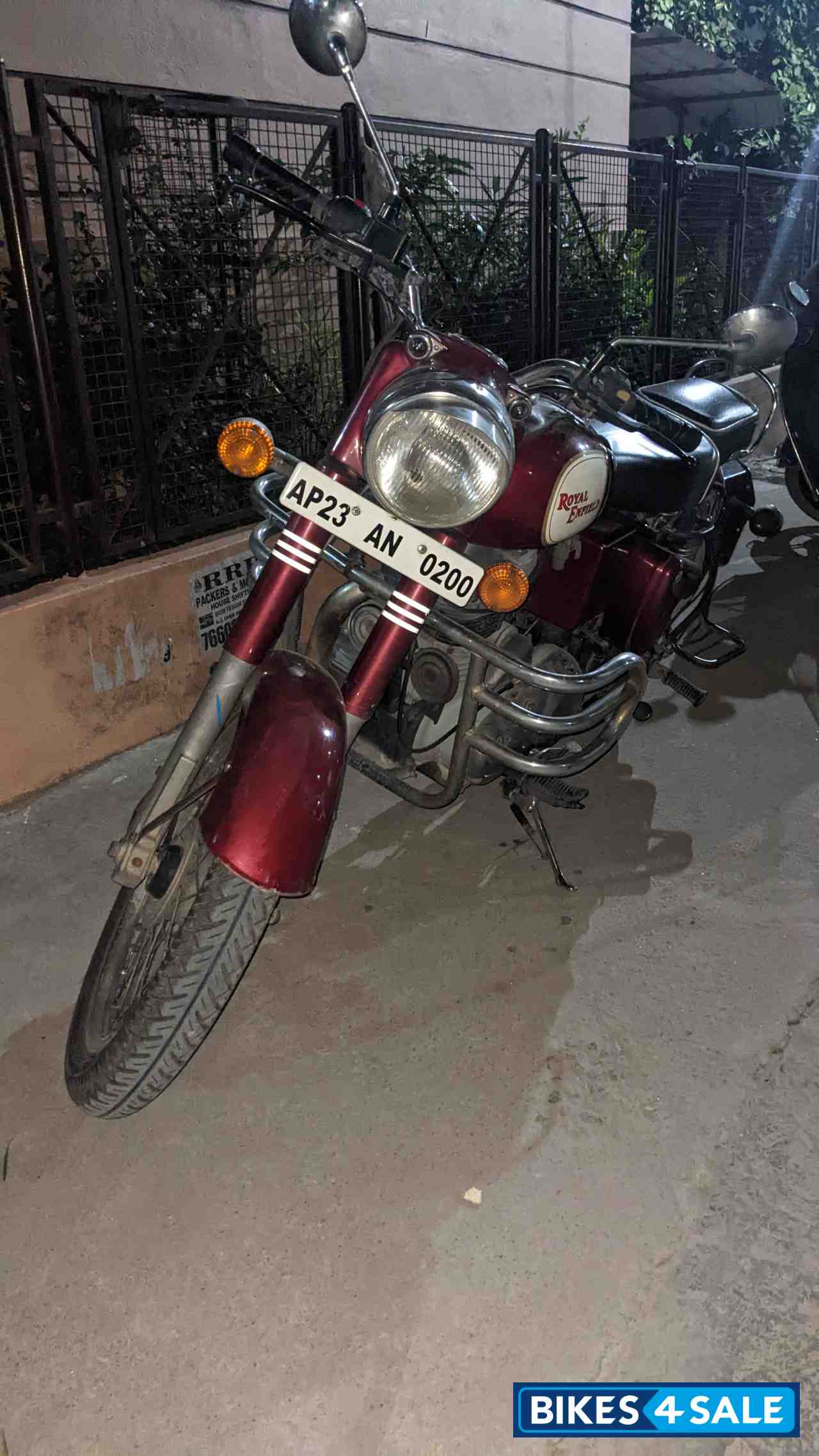 Royal Enfield Classic 350 Royal Enfield Classic 350