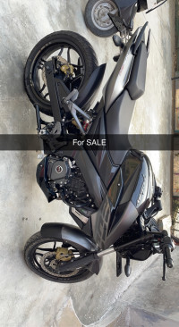 Black Bajaj Pulsar 200 NS ABS