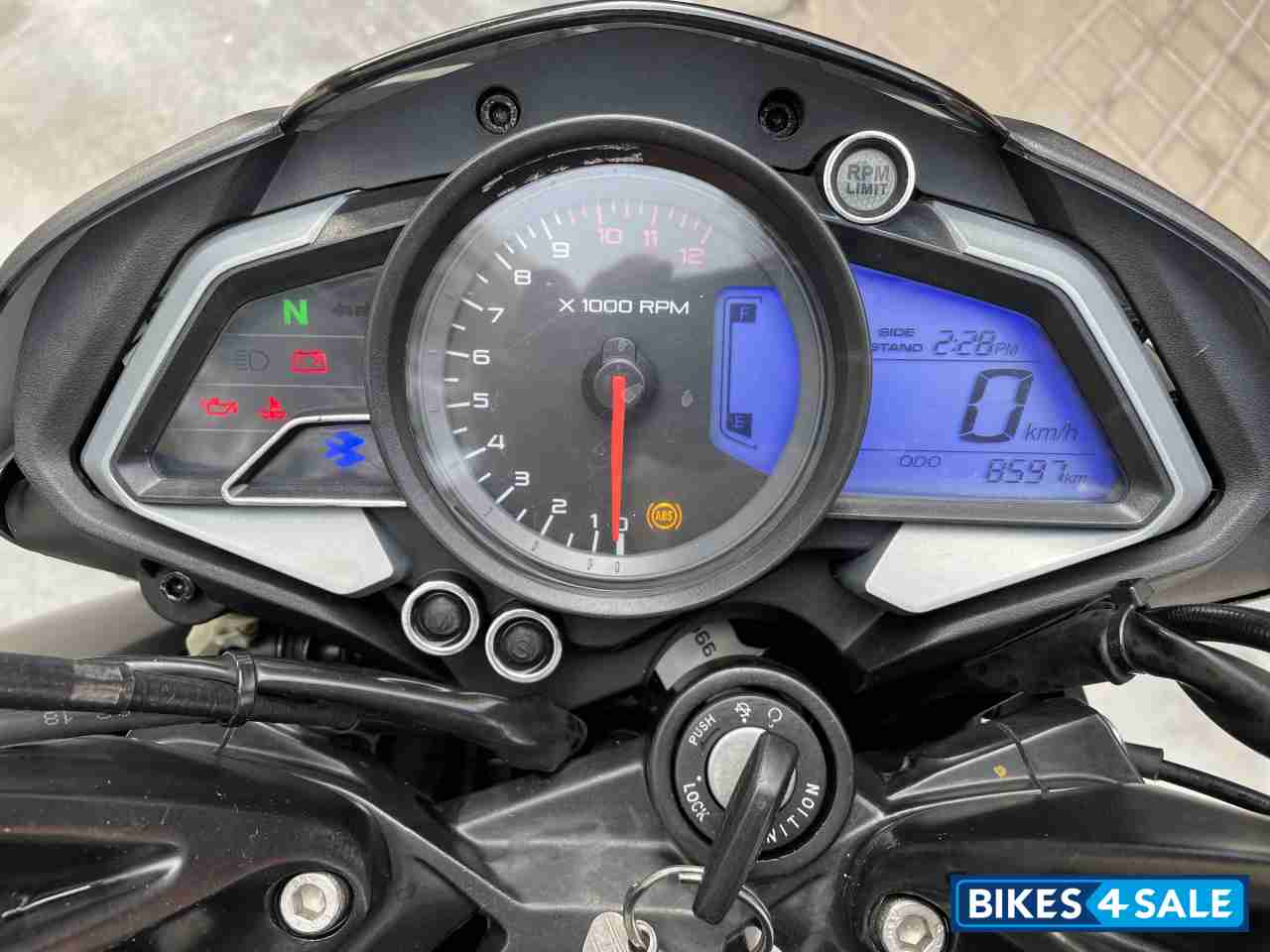 Black Bajaj Pulsar 200 NS ABS