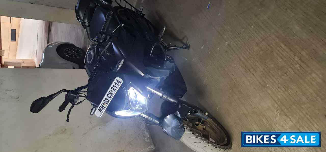 Bajaj Dominar 400