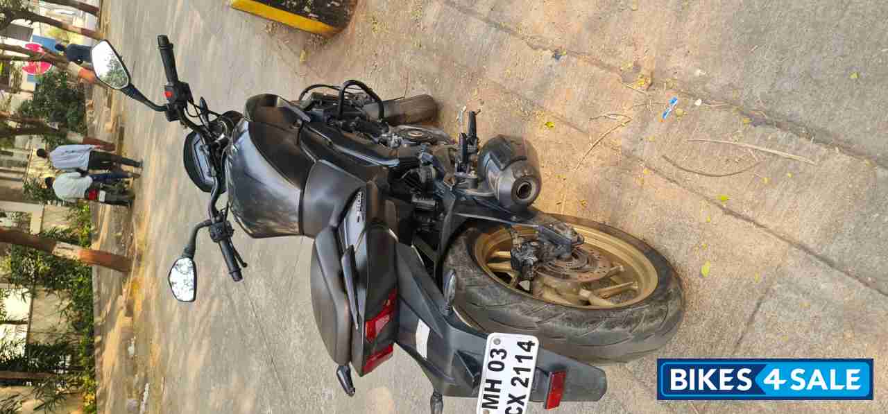 Bajaj Dominar 400
