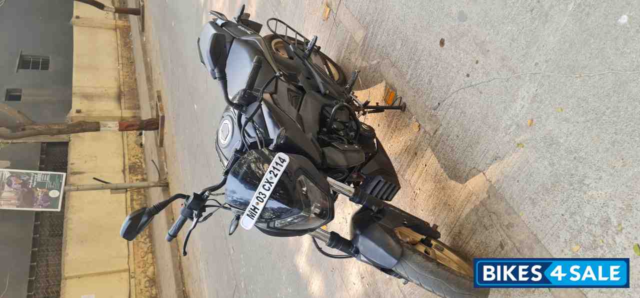 Bajaj Dominar 400
