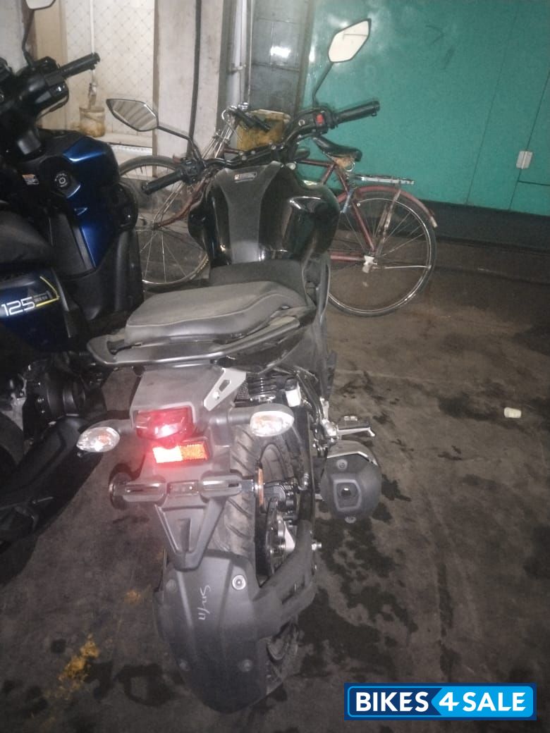 Metalic Black Yamaha FZ FI V3 BS6