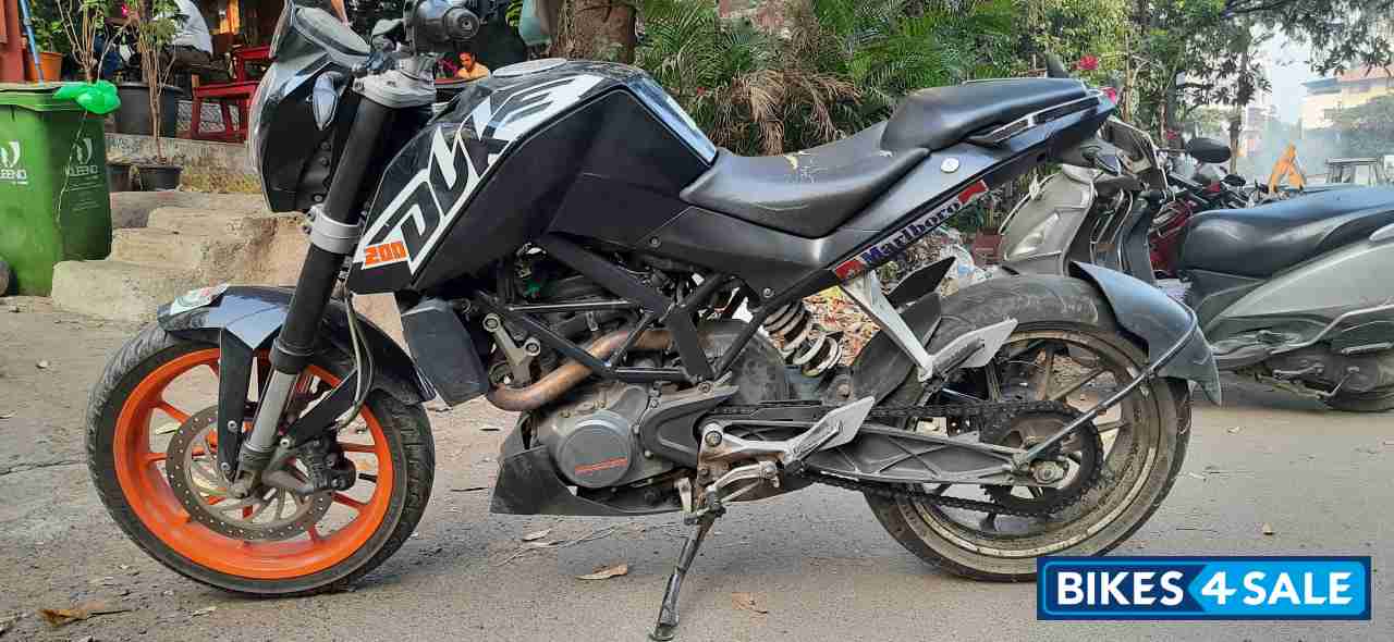 KTM Duke 200