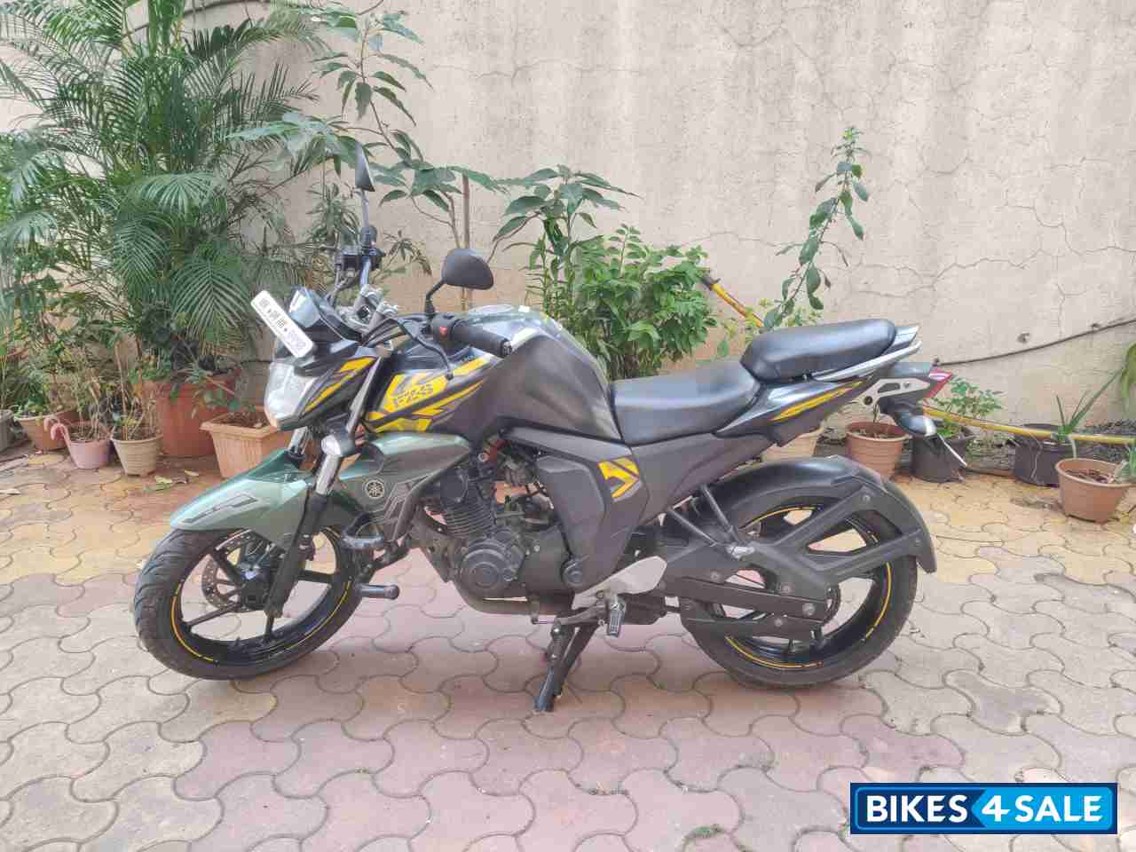 Military Green Yamaha FZ FI V2