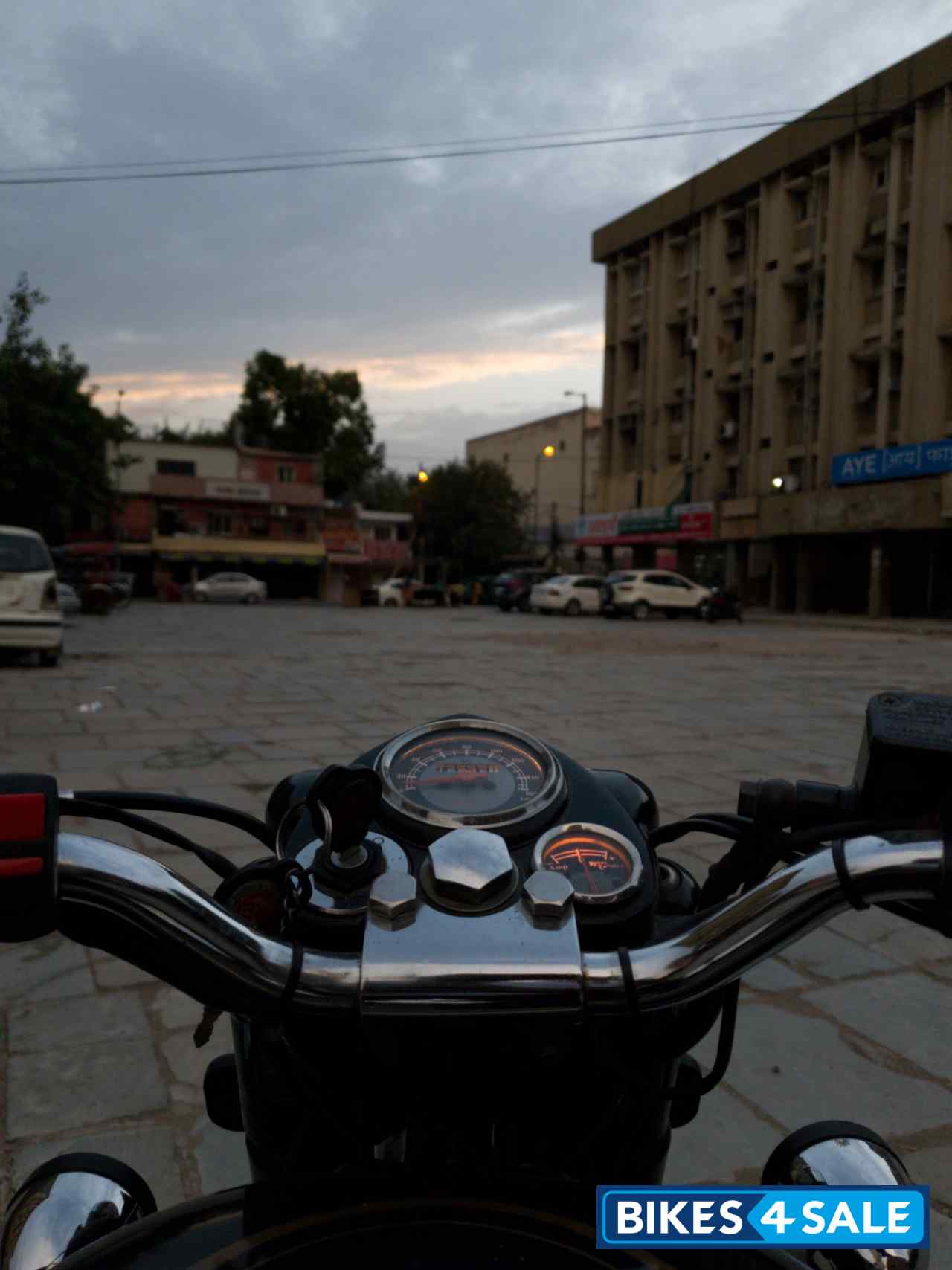Forest Green Royal Enfield Bullet Standard 500