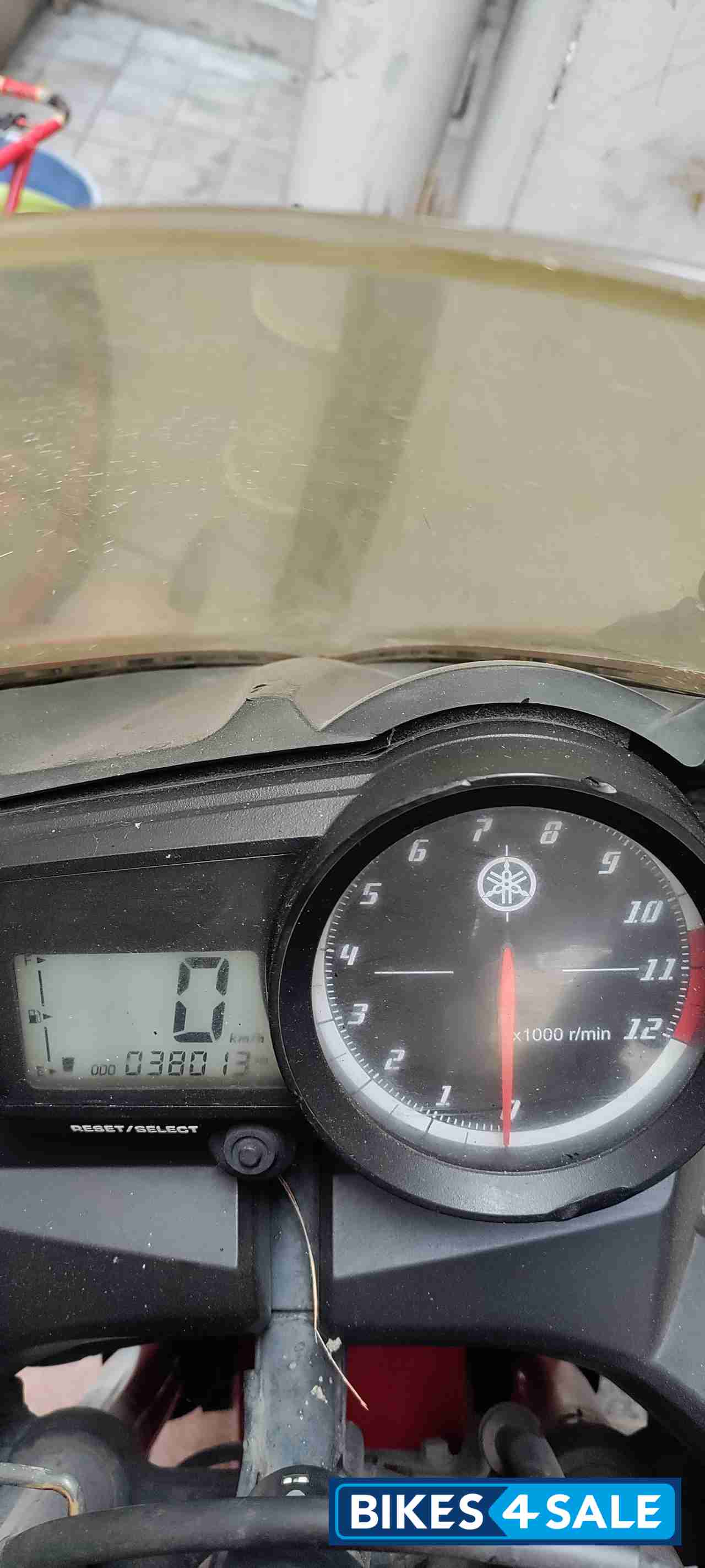 Red & White Yamaha YZF R15 Red & White Yamaha YZF R15