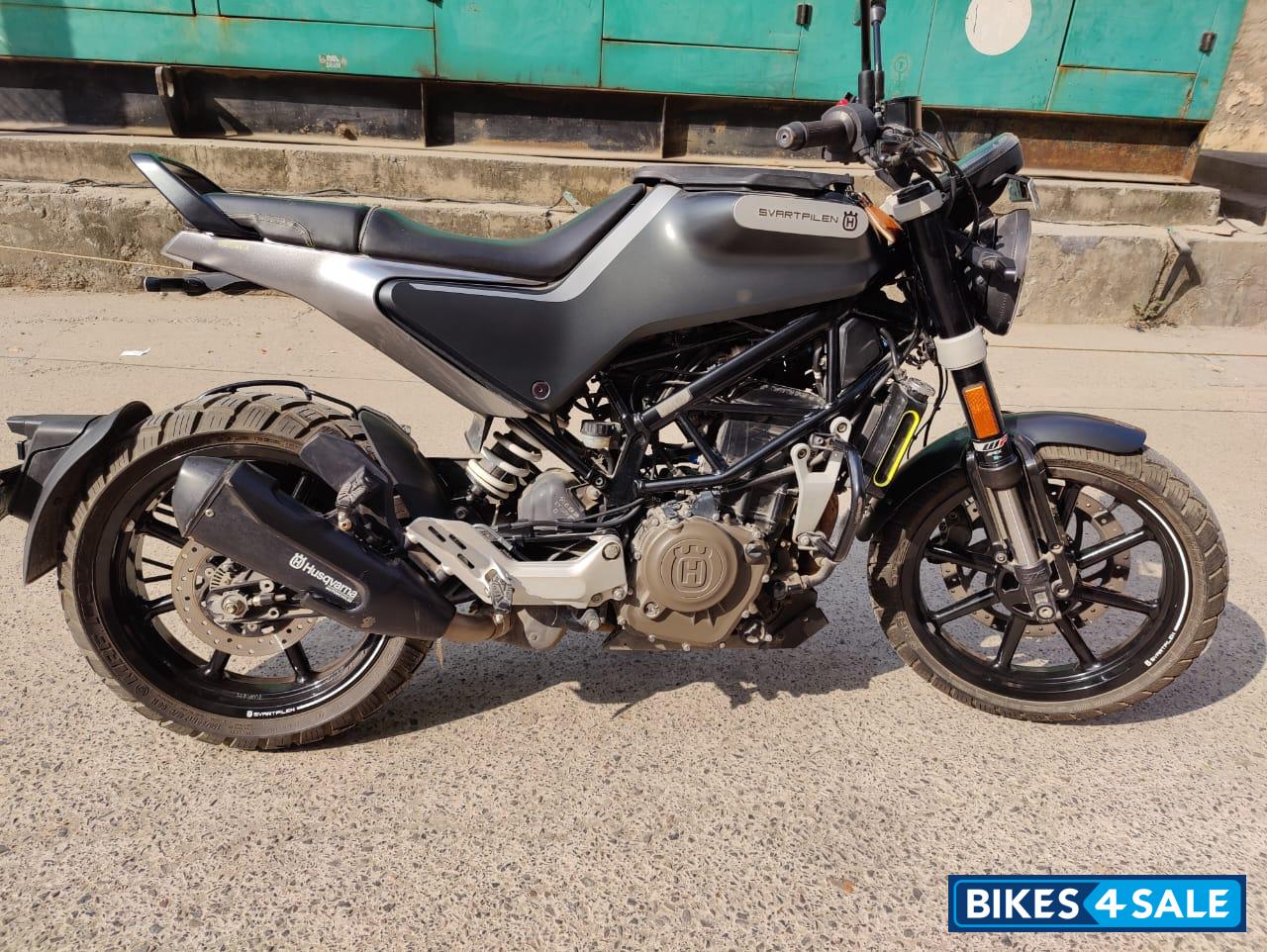 Husqvarna Svartpilen 250 2020