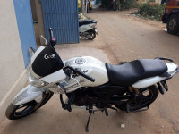 P White TVS Apache RTR 180