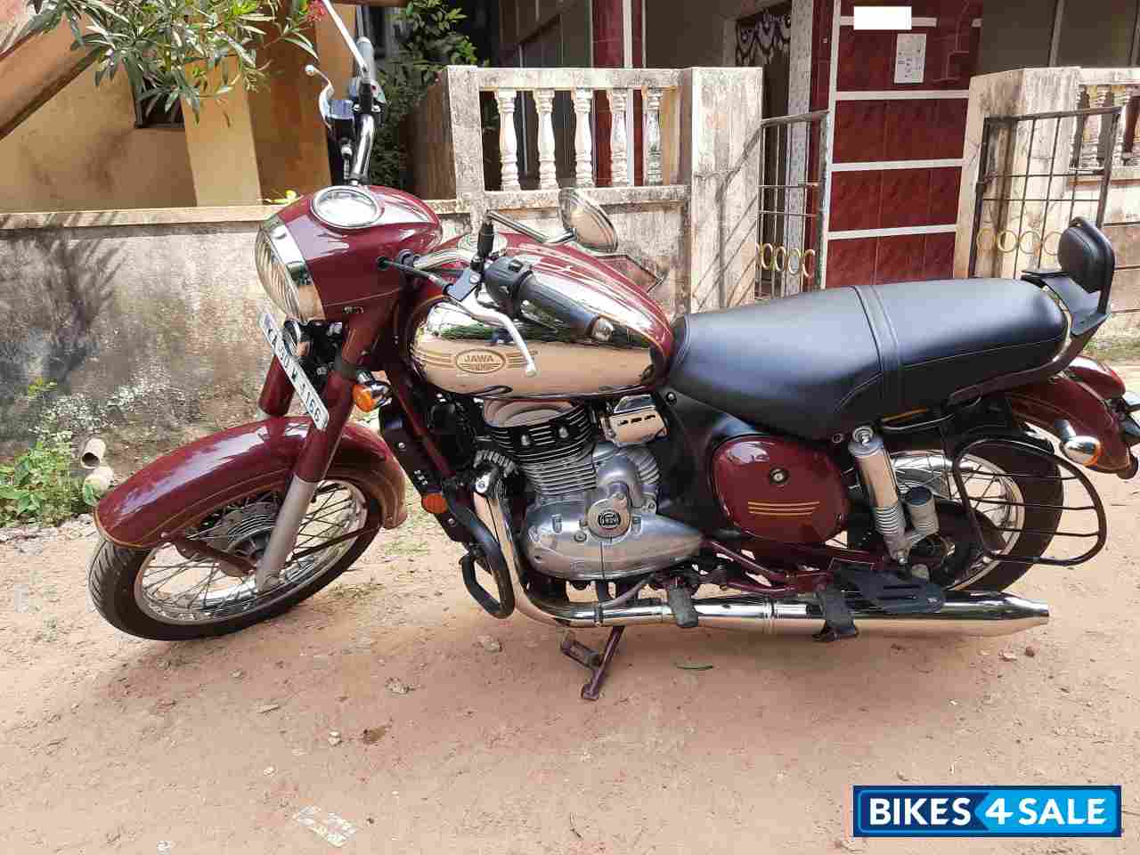 Jawa Maroon Jawa Jawa BS6