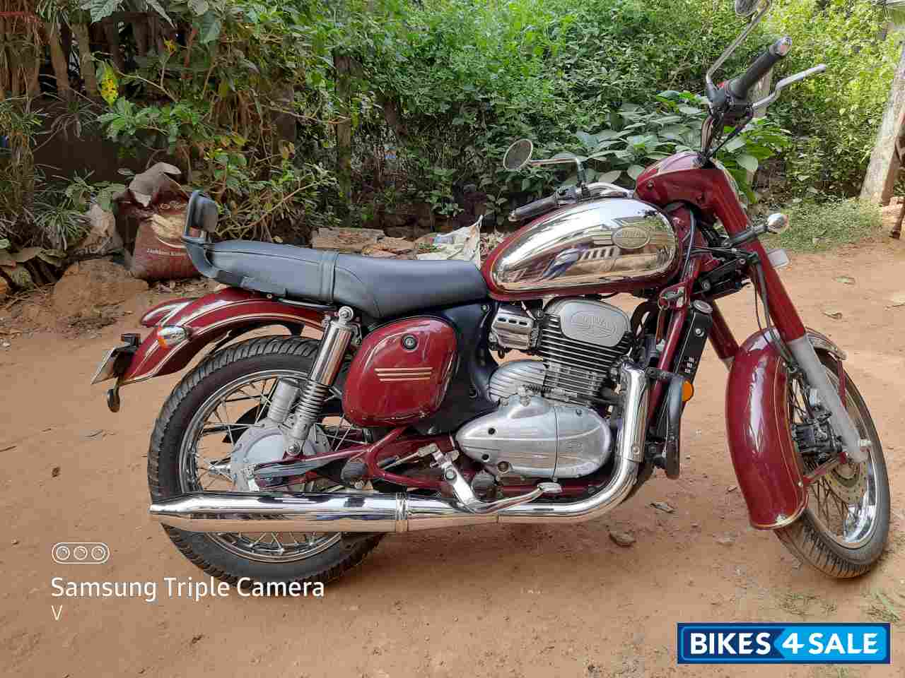 Jawa Maroon Jawa Jawa BS6