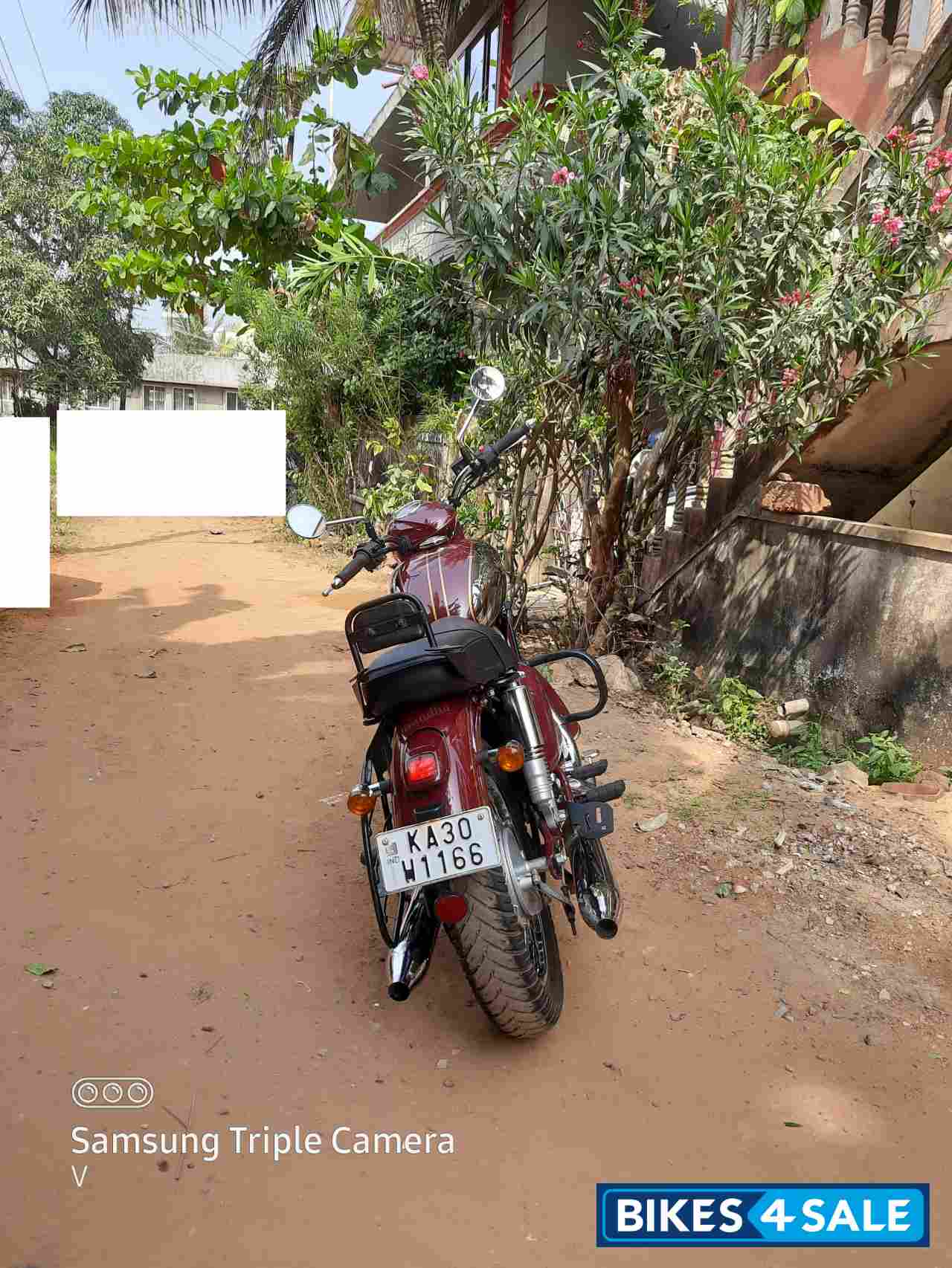 Jawa Maroon Jawa Jawa BS6