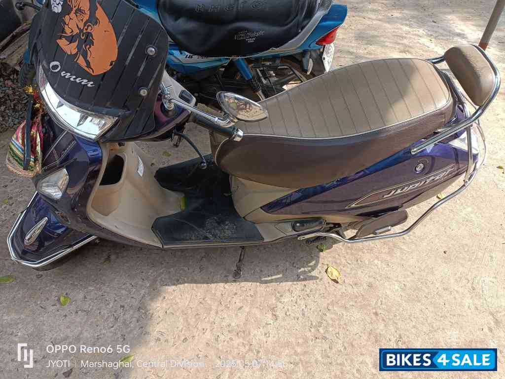 Blue TVS Jupiter Classic BS6