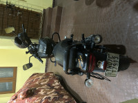 Black Bajaj Avenger Street 160