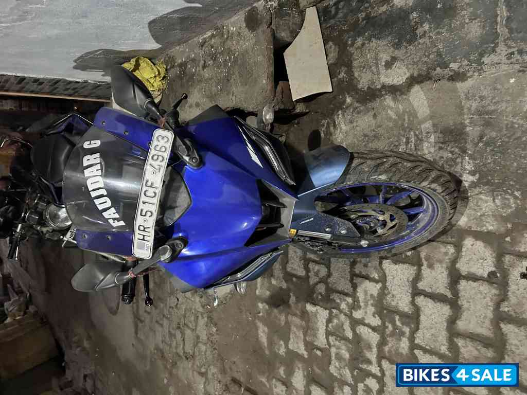 Yamaha R15 V4 Yamaha R15 V4