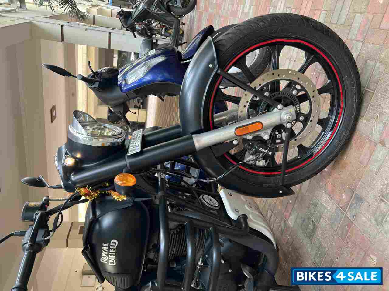 Royal Enfield Classic 350 Dual Channel BS6