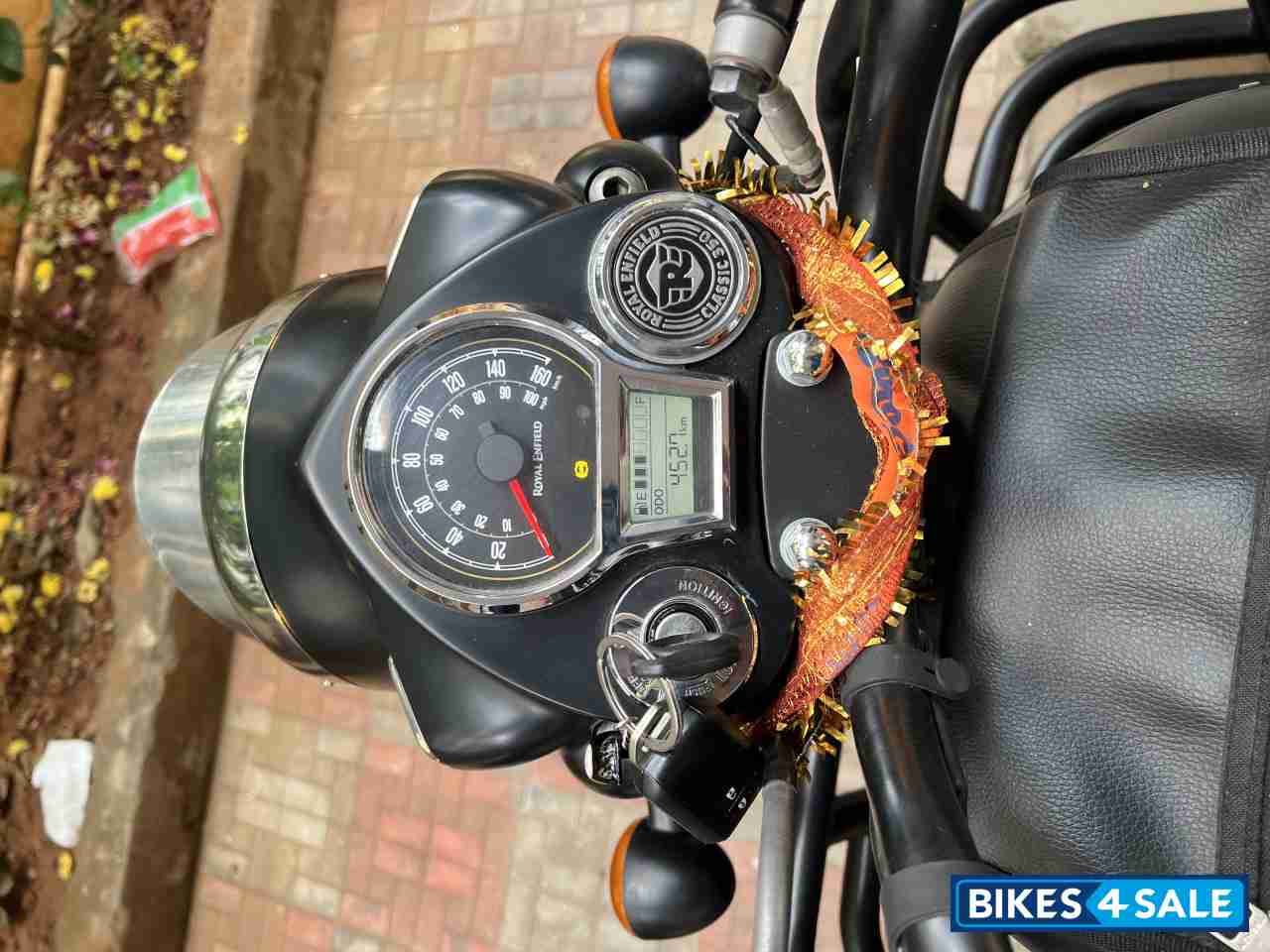 Royal Enfield Classic 350 Dual Channel BS6