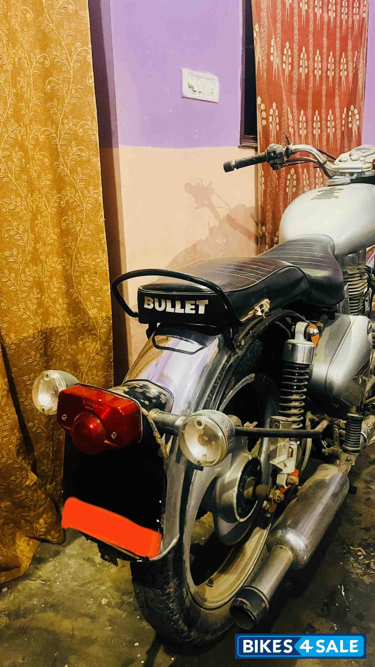 Royal Enfield Bullet Standard 350