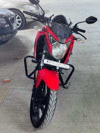 Honda CB Hornet 160R