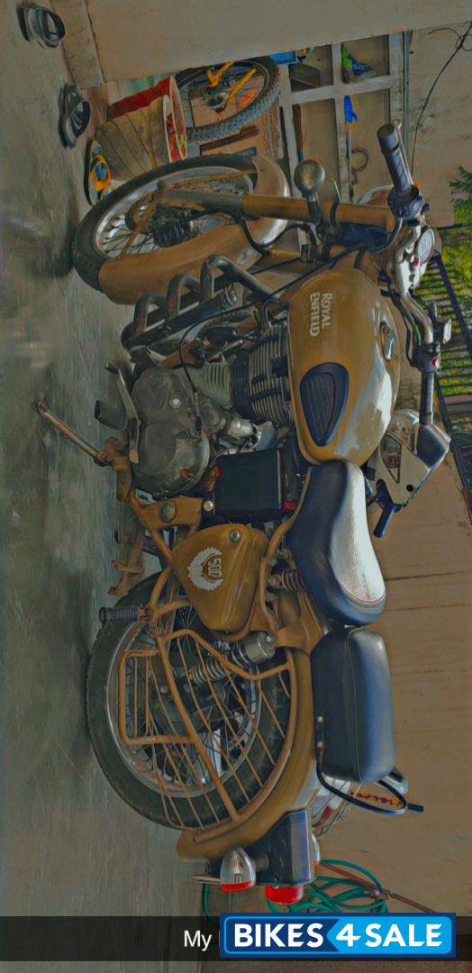 Royal Enfield Classic Desert Storm