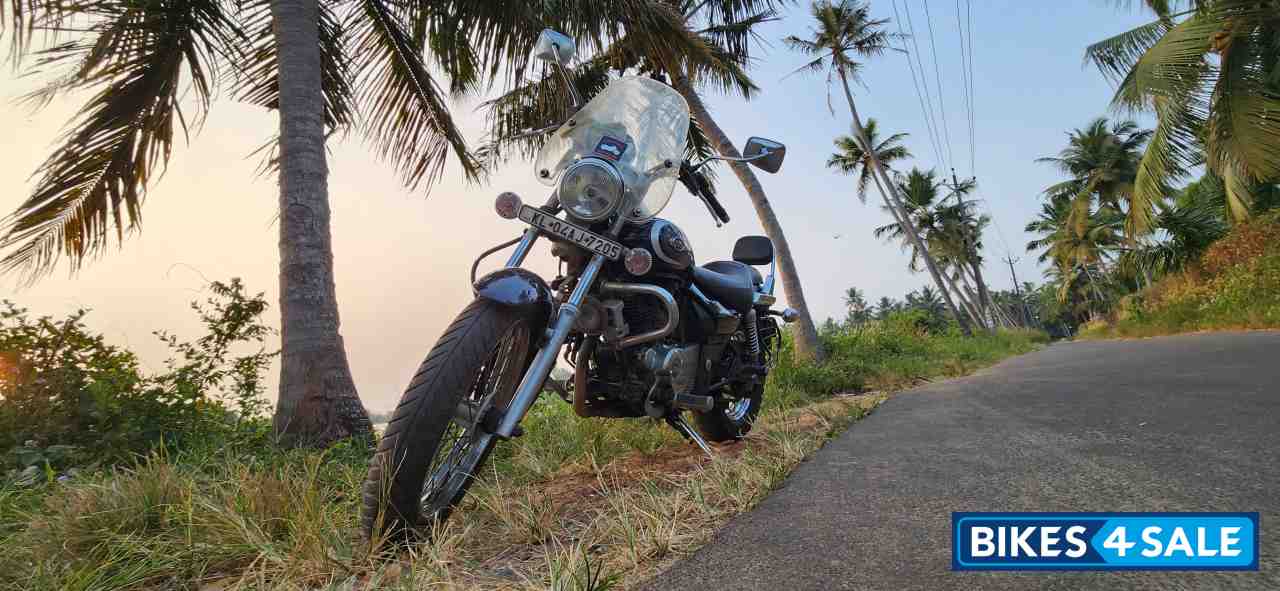 Bajaj Avenger Cruise 220