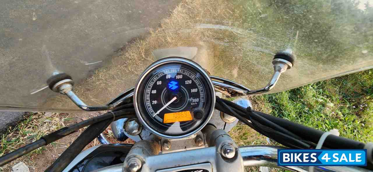 Bajaj Avenger Cruise 220