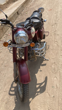 Royal Enfield Classic 350
