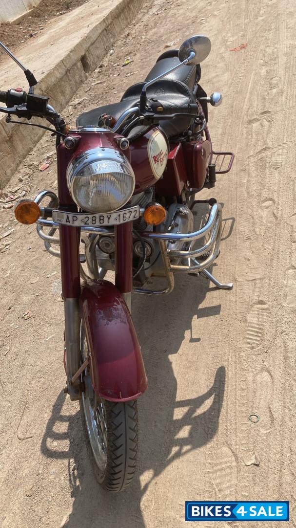 Royal Enfield Classic 350 Royal Enfield Classic 350