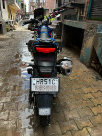 Blue N White Hero Xpulse 200 4V