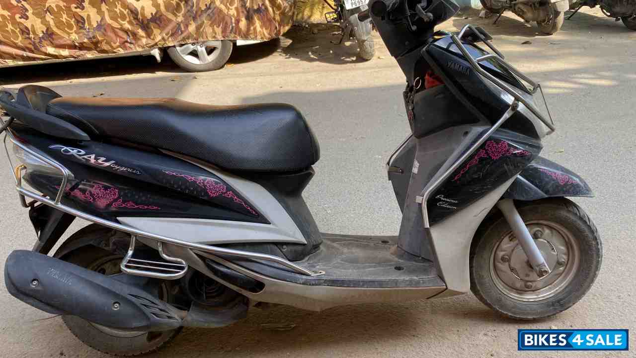 Yamaha Cygnus Ray ZR