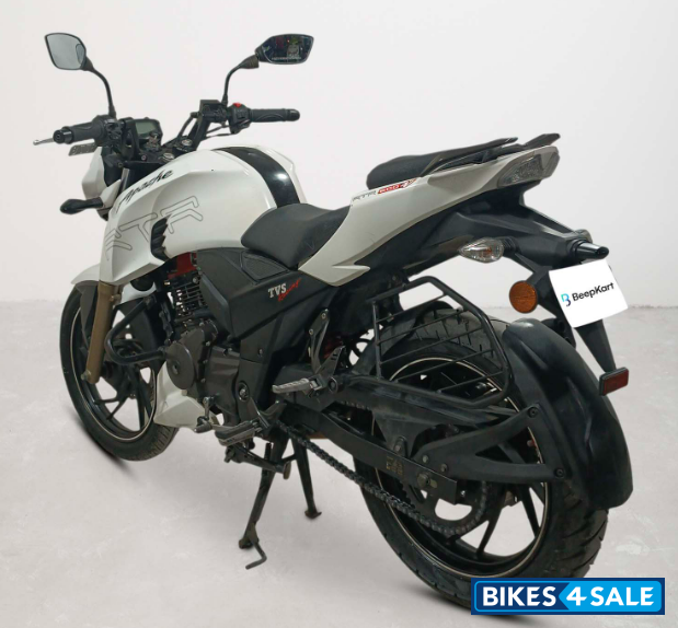 TVS Apache RTR 200 4V