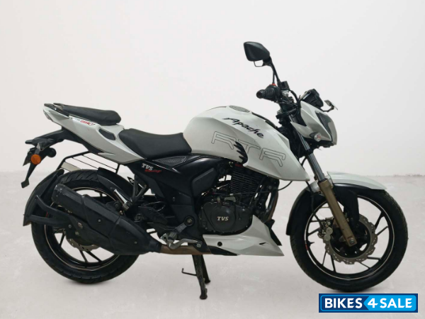 TVS Apache RTR 200 4V