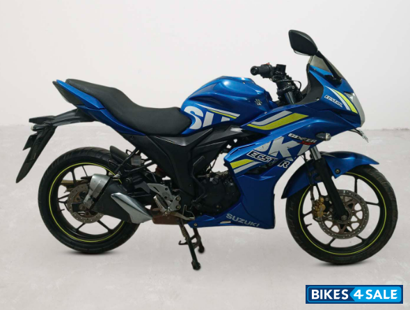 Suzuki Gixxer SF