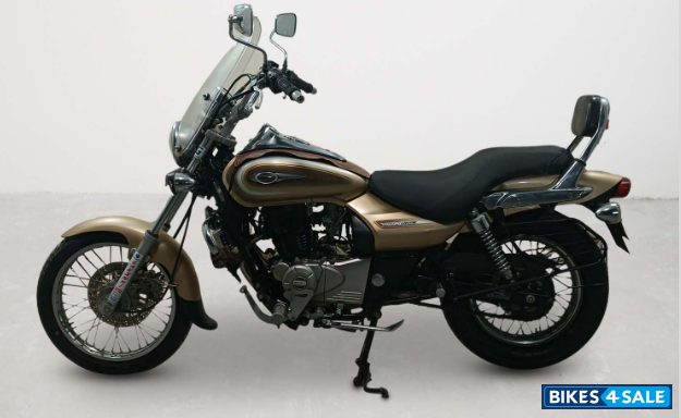 Bajaj Avenger Cruise 220