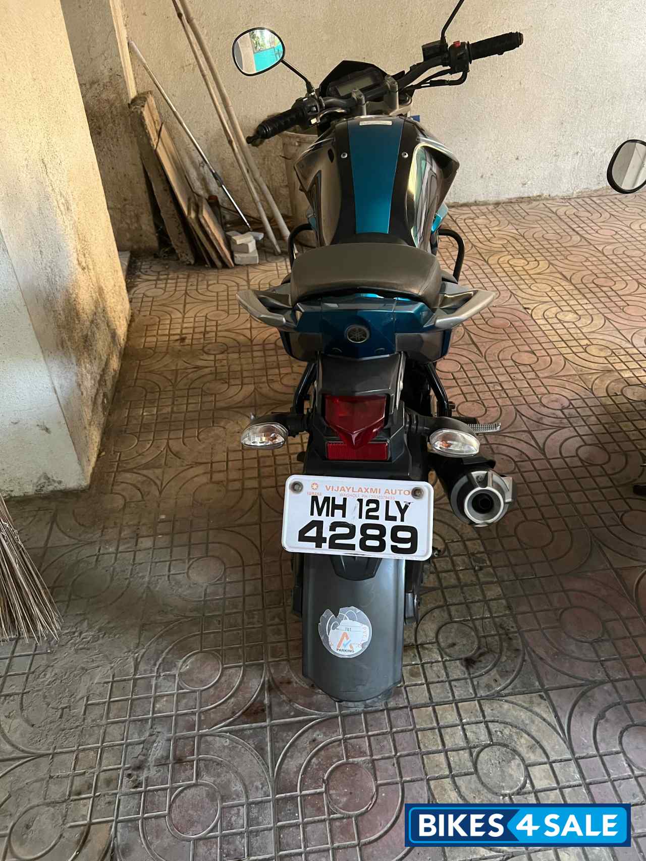 Black And Blue Yamaha FZ16