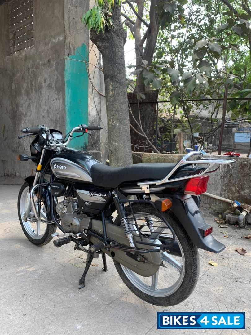 Black Hero Splendor Plus BS6