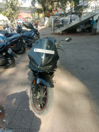 Black Hero Xtreme 200S BS6